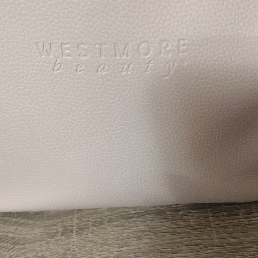 Westmore Beauty Cream And Makeup Case With Over Size Brush - Picture 7 of 9
